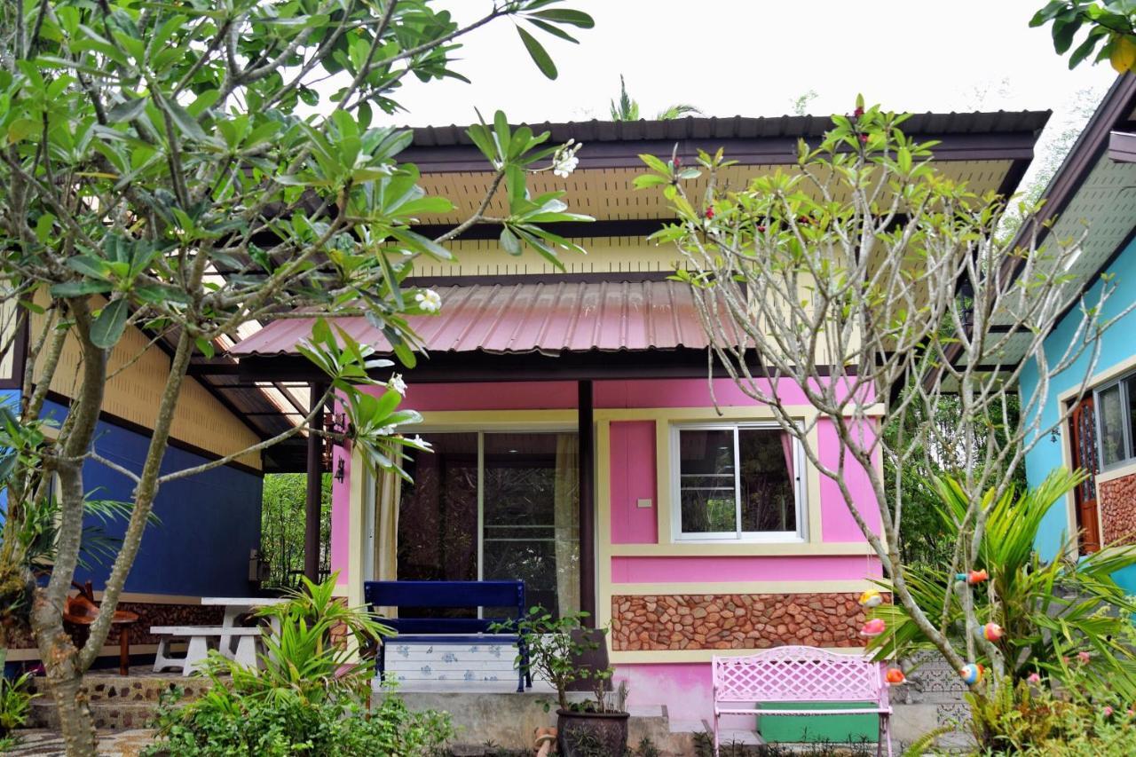Ya Teng Homestay Ban Tha Sai Eksteriør bilde
